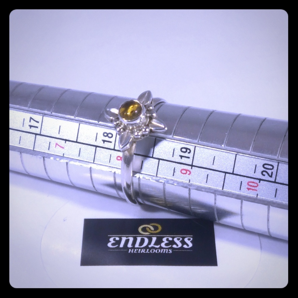 Vintage Amber Starburst Ring set in Silver